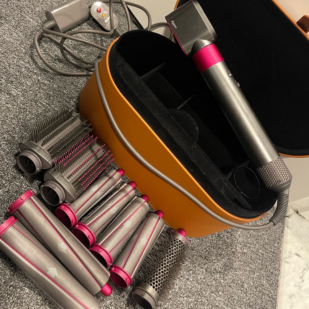 Dyson AirWrap